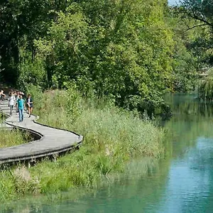 https://la-perle-du-thiou-charmant-t3-au-centre-dannecy-avec.hotels-rhonealpes.com